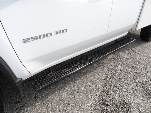 Used 2020 Chevrolet Silverado 2500 LT w/ Convenience Package AWD/4WD image 47
