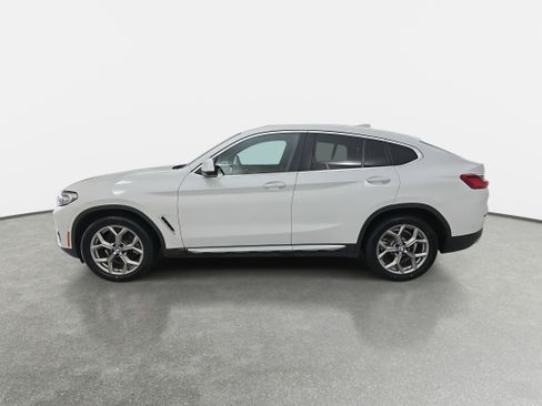 Used 2022 BMW X4 xDrive30i w/ Parking Assistance Package image 6