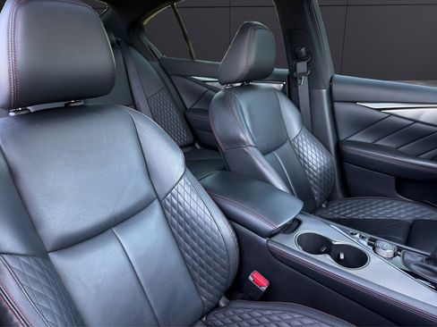 Used 2019 INFINITI Q50 Red Sport 400 w/ Sensory Package image 13