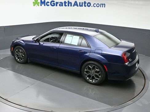 Used 2017 Chrysler 300 S image 23