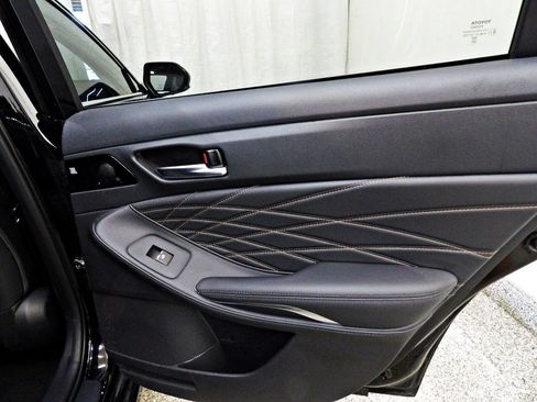Used 2022 Toyota Avalon Limited w/ Advanced Safety Package FWD image 21