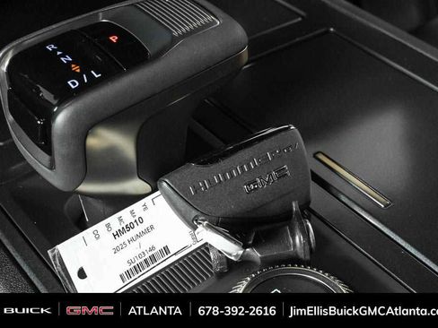 New 2025 GMC Hummer EV 3X w/ LPO, Illumination Package image 15