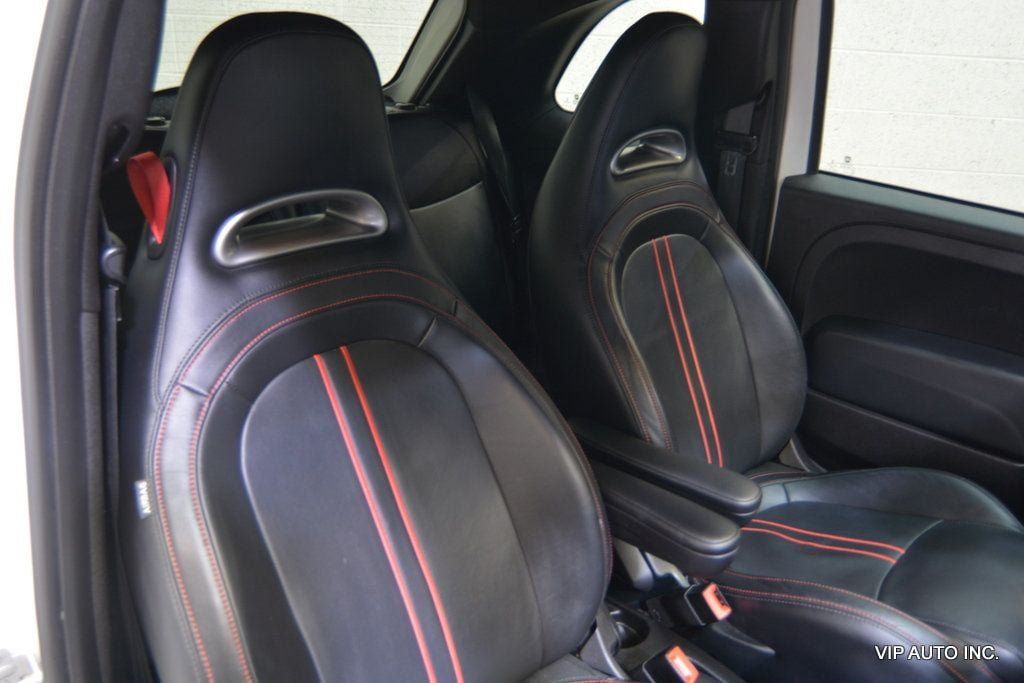 Used 2018 FIAT 500 Abarth w/ Popular Equipment Package FWD image 13