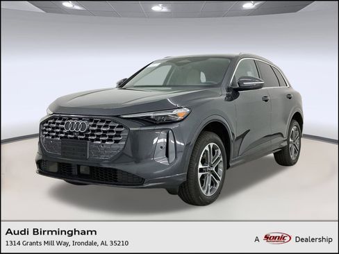 New 2025 Audi Q5 Premium Plus image 1
