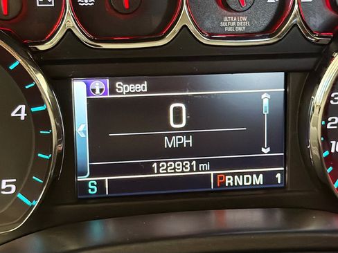 Used 2016 Chevrolet Silverado 2500 LT AWD/4WD image 8