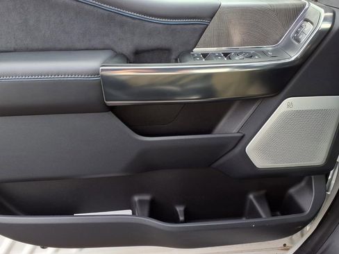 New 2025 Ford F450 Platinum AWD/4WD image 15