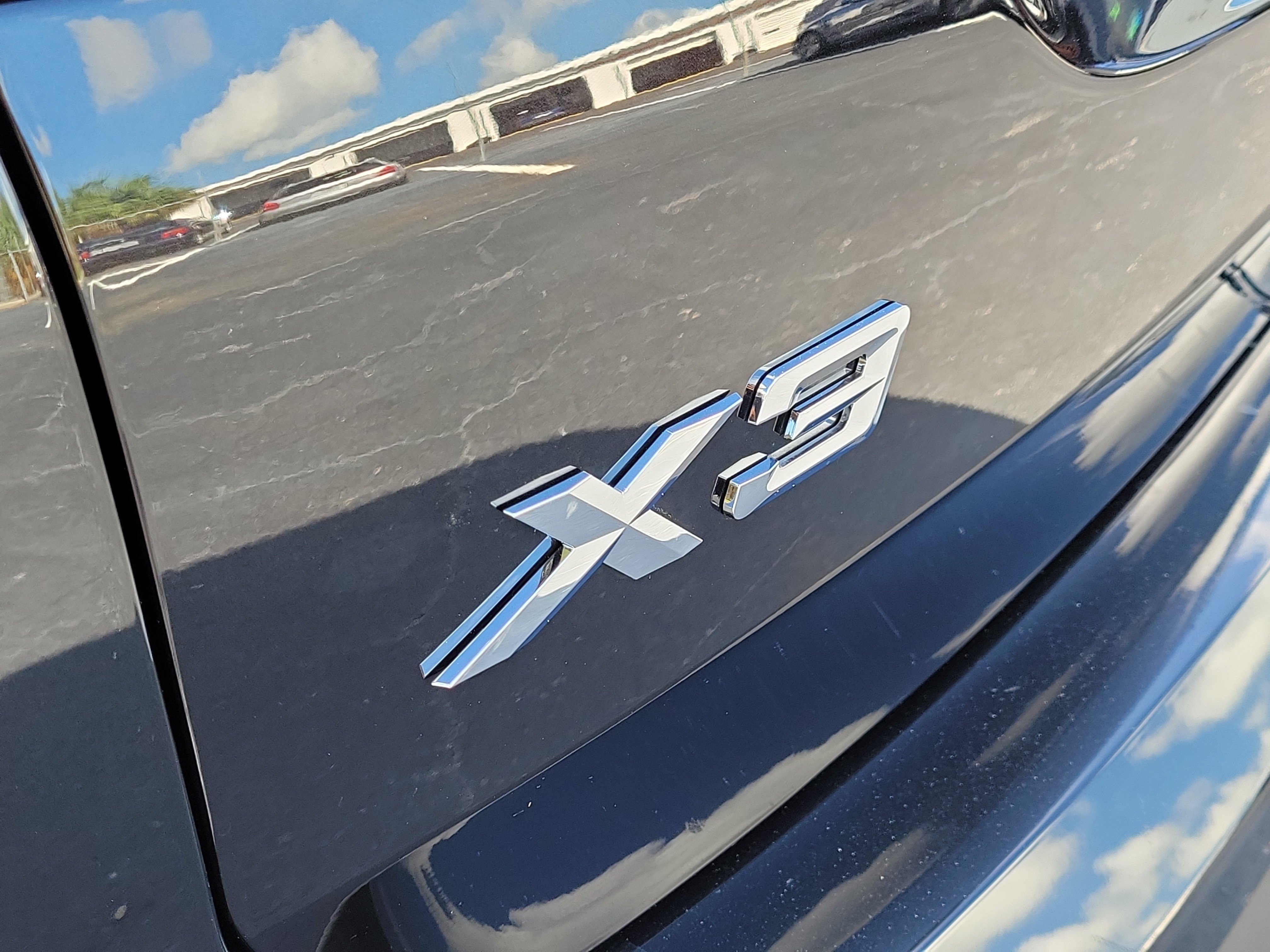 Used 2024 BMW X3 sDrive30i w/ Premium Package RWD image 5