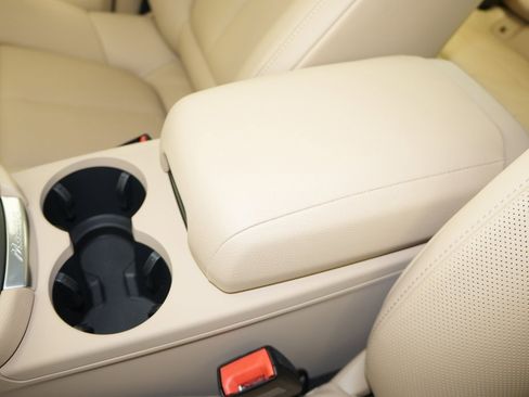 New 2026 Porsche Macan image 28