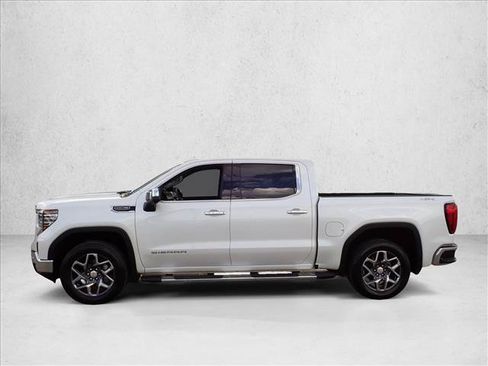 Used 2025 GMC Sierra 1500 SLT w/ SLT Premium Plus Package AWD/4WD image 2