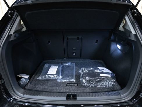 New 2026 Volkswagen Taos SEL AWD/4WD image 25