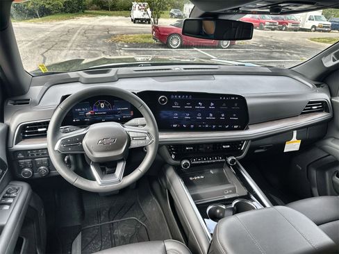 New 2026 Chevrolet Tahoe Z71 w/ Comfort Package image 10