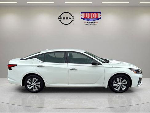 Certified 2025 Nissan Altima 2.5 S FWD image 2