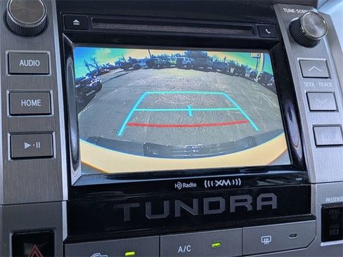 Used 2017 Toyota Tundra SR5 image 19