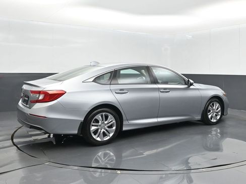 Used 2019 Honda Accord LX image 8