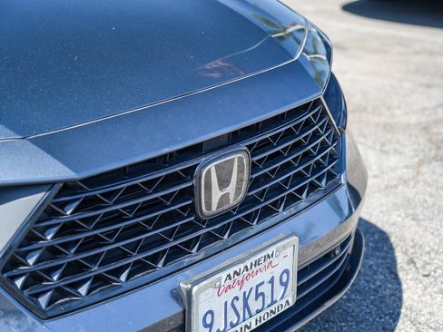 Used 2024 Honda Accord EX-L image 3