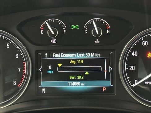Used 2018 Buick Enclave Essence AWD/4WD image 39
