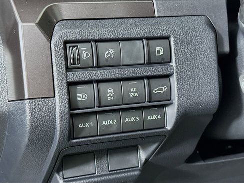 New 2025 Toyota 4Runner TRD Off-Road Premium image 10