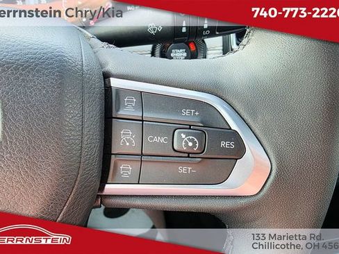Used 2023 Jeep Compass Limited w/ Sun and Sound Group AWD/4WD image 21