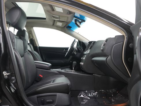 Used 2014 Nissan Maxima 3.5 SV w/ Sport Package FWD image 11