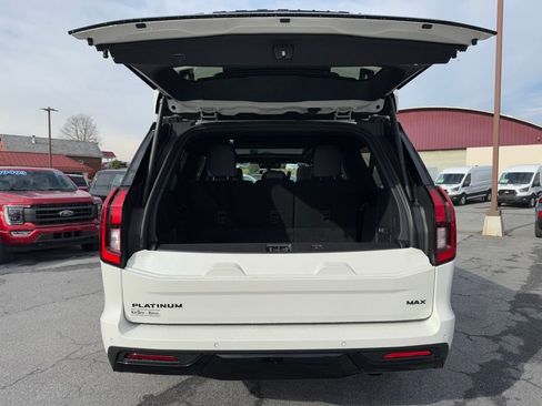 New 2025 Ford Expedition Max Platinum w/ Stealth Performance Package image 39