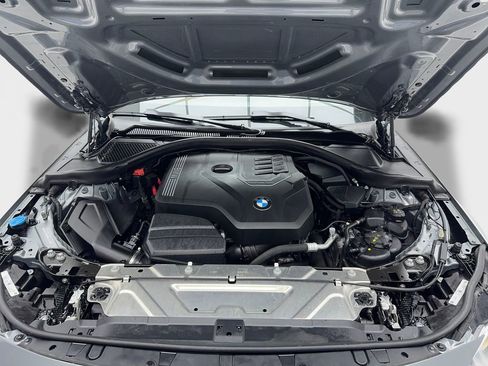 Used 2025 BMW 230i Coupe w/ Premium Package RWD image 12