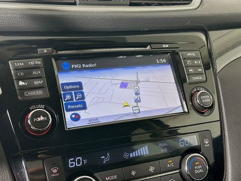 Used 2015 Nissan Rogue SL AWD/4WD image 18