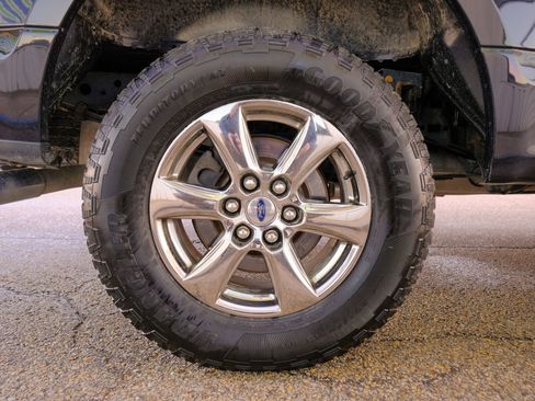 Used 2020 Ford F150 XLT w/ XTR Package image 40