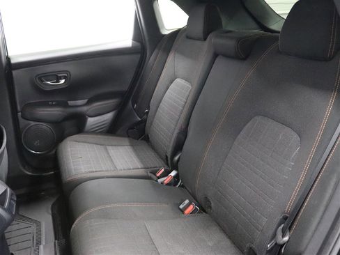 Used 2023 Honda HR-V Sport image 11