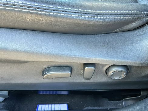 Certified 2023 Subaru Outback Limited image 8