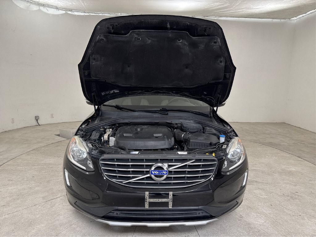 Used 2016 Volvo XC60 T6 w/ Climate Package AWD/4WD image 31