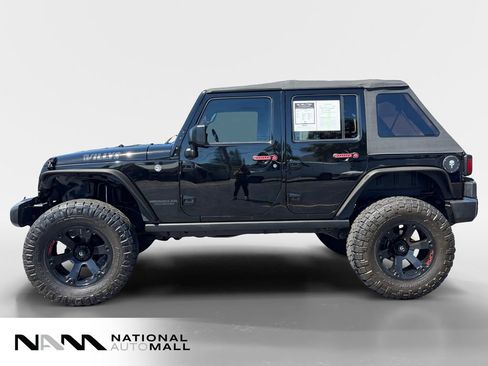 Used 2017 Jeep Wrangler Unlimited Sport AWD/4WD image 2