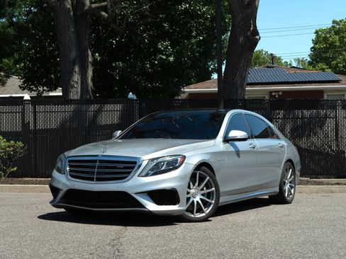 Used 2014 Mercedes-Benz S 63 AMG 4MATIC Sedan image 3
