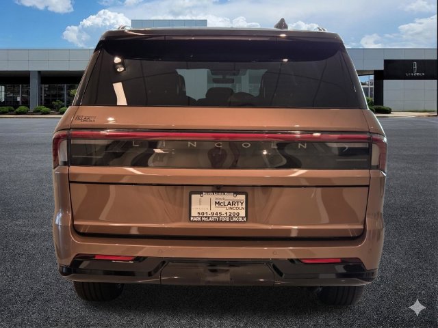 New 2026 Lincoln Navigator Black Label AWD/4WD image 6