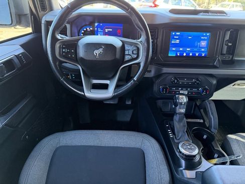 Used 2022 Ford Bronco Big Bend image 15