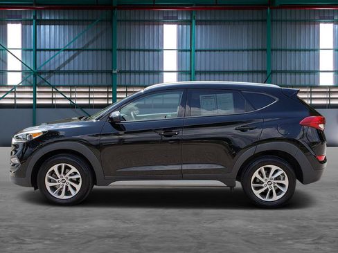 Used 2017 Hyundai Tucson SE w/ SE Popular Package 02 AWD/4WD image 2