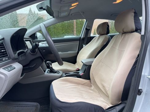 Used 2018 Hyundai Elantra SEL image 4