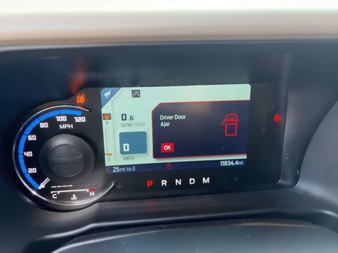 Used 2024 Ford Bronco Wildtrak AWD/4WD image 13