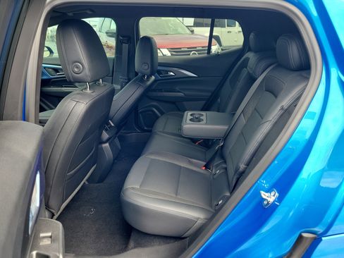 Used 2024 Chevrolet Equinox EV LT FWD image 15