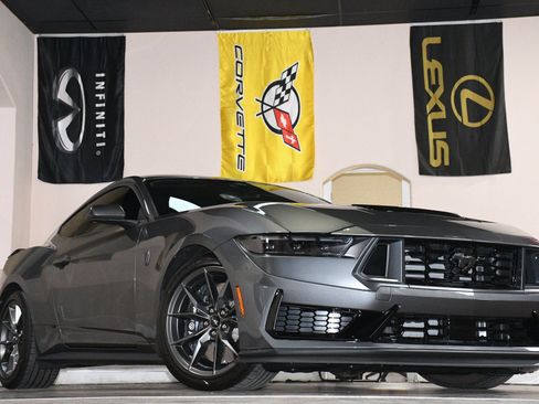 Used 2024 Ford Mustang Dark Horse RWD image 83