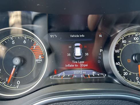 Used 2021 Jeep Cherokee Limited w/ Elite Package image 14