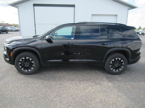 Certified 2024 Chevrolet Traverse Z71 AWD/4WD image 8