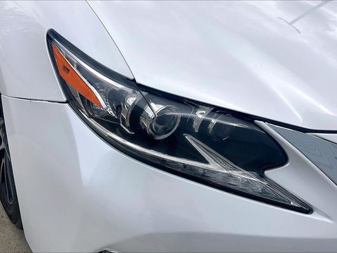 Used 2018 Lexus ES 350 w/ Luxury Package w/Wood Trim FWD image 33