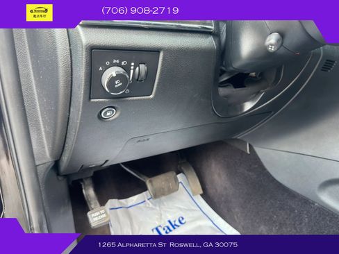 Used 2017 Jeep Grand Cherokee Overland RWD image 13