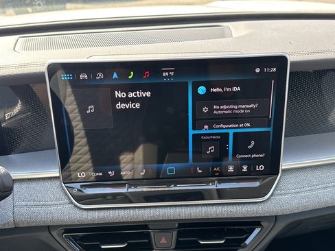 New 2025 Volkswagen Tiguan S image 17