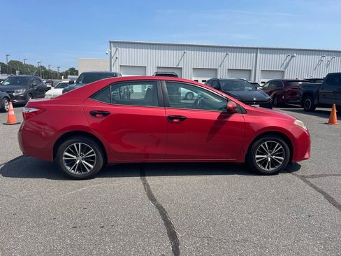 Used 2016 Toyota Corolla LE w/ Driver Convenience Package FWD image 6