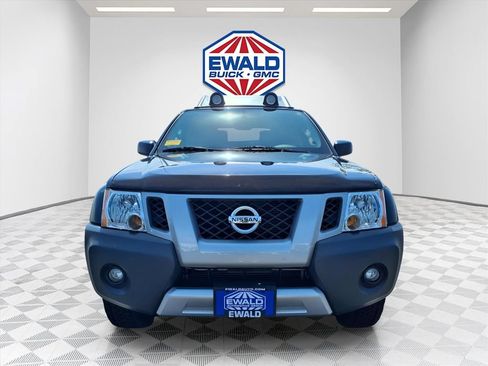 Used 2015 Nissan Xterra PRO-4X w/ Nevada Tow Package AWD/4WD image 6