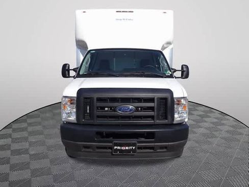 New 2024 Ford E-450 and Econoline 450 Super Duty image 5