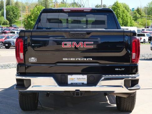 Used 2024 GMC Sierra 1500 SLT w/ SLT Premium Package AWD/4WD image 6