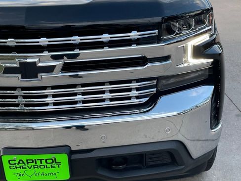 Used 2022 Chevrolet Silverado 1500 LT w/ Safety Package image 8