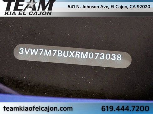 Used 2024 Volkswagen Jetta SE FWD image 32